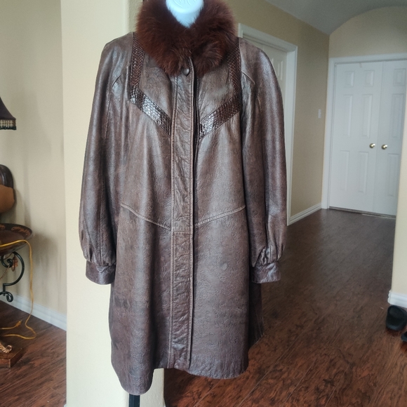 Szor-Diener Furs & Leather Jacket Size S - Picture 4 of 16